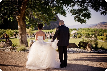 Alejandra and Jeffrey_wedding_See Ya Later Ranch_winery_vineyard_summer_outdoor_OK Falls_photography7649_by-Kevin-Trowbridge