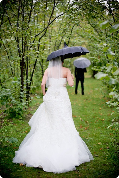 Jen and Don_wedding_Summerhill Winery_Kelowna_photography_vineyard_rain9191_by-Kevin-Trowbridge