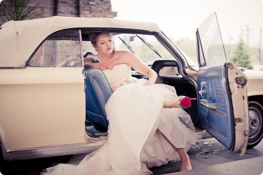 Jen and Don_wedding_Summerhill Winery_Kelowna_photography_vineyard_rain9669_by-Kevin-Trowbridge