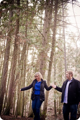 Mill-Creek-Park-engagement-portraits_Kelowna-wedding-for-Edmonton-bride2769_by-Kevin-Trowbridge