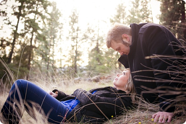 Mill-Creek-Park-engagement-portraits_Kelowna-wedding-for-Edmonton-bride2884_by-Kevin-Trowbridge