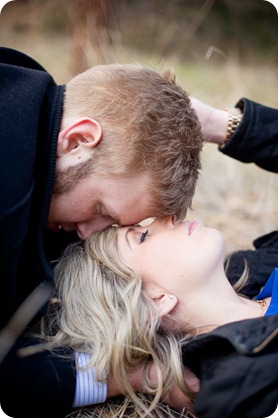 Mill-Creek-Park-engagement-portraits_Kelowna-wedding-for-Edmonton-bride2926_by-Kevin-Trowbridge