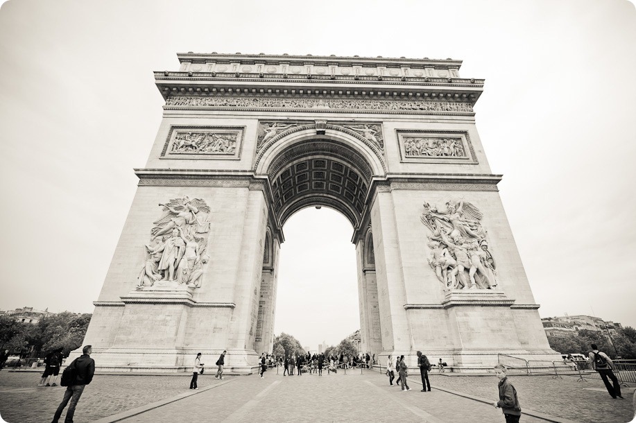 Paris-style-architecture-lifestyle0562_by-Kevin-Trowbridge