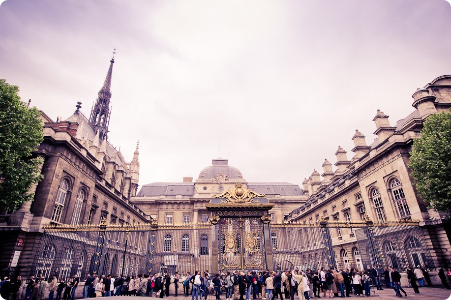 Paris-style-architecture-lifestyle0630_by-Kevin-Trowbridge