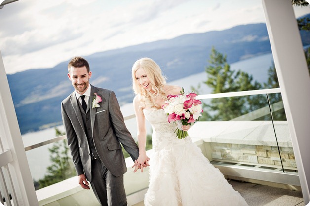 Sparkling-Hill-wedding-photography_Okanagan-BC_2776_by-Kevin-Trowbridge