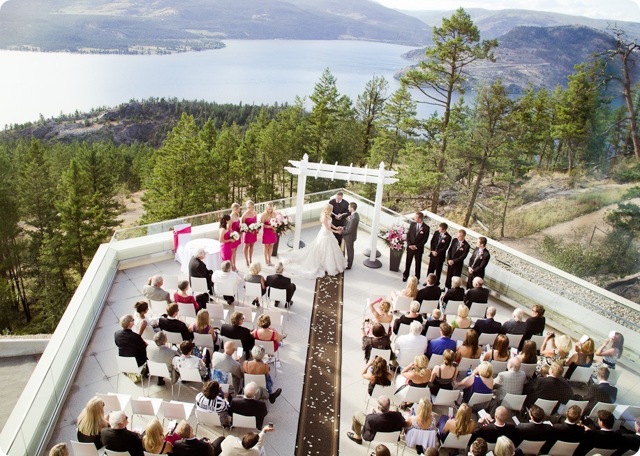 Sparkling-Hill-wedding-photography_Okanagan-BC_71573_by-Kevin-Trowbridge