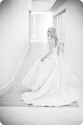 Sparkling-Hill-wedding-photography_Okanagan-BC_9398_by-Kevin-Trowbridge