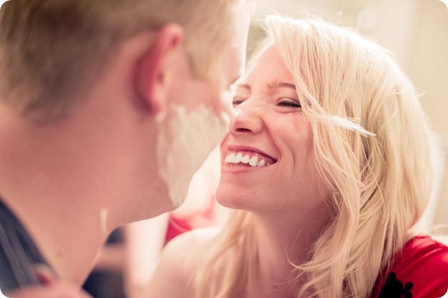 hotel-bedroom-beach-engagement-portraits_Kelowna3780_by-Kevin-Trowbridge