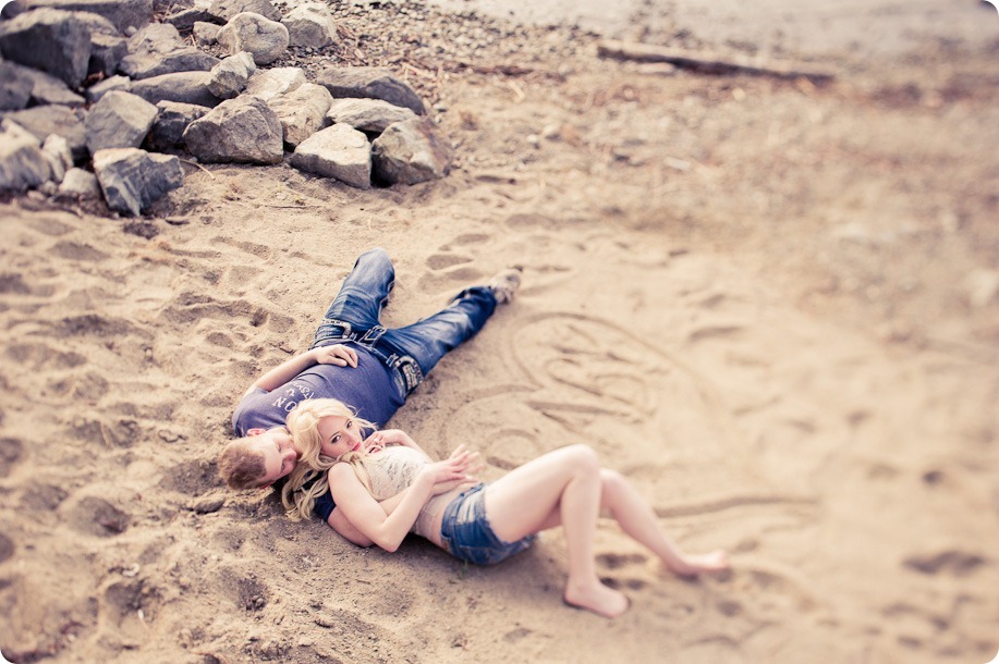 hotel-bedroom-beach-engagement-portraits_Kelowna4006_by-Kevin-Trowbridge