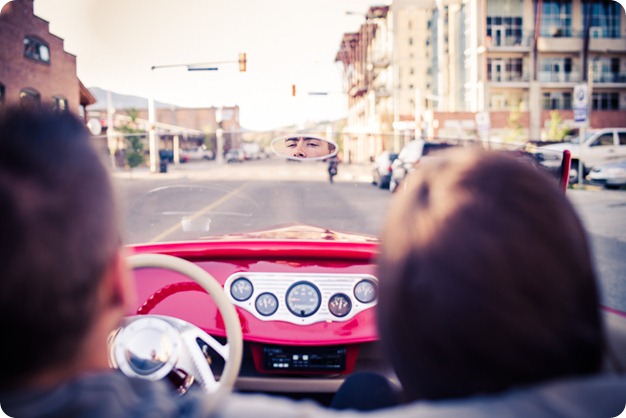 Vintage-car_Knox-Mountain_Lake_Beach-engagement-photos_Kelowna_Okanagan_wedding_6521_by-Kevin-Trowbridge