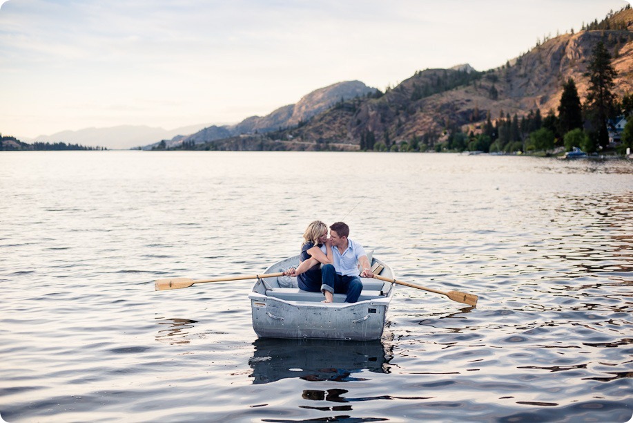 penticton-engagement-session_lake-portraits45_by-Kevin-Trowbridge