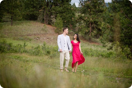 Vernon-engagement-photographer_lake-horse_16_by-Kevin-Trowbridge