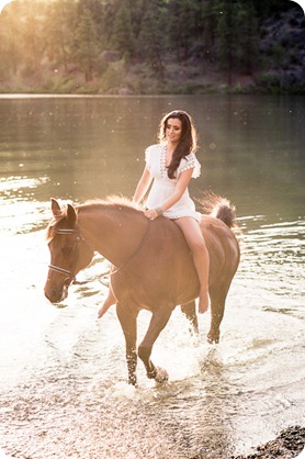 Vernon-engagement-photographer_lake-horse_47_by-Kevin-Trowbridge