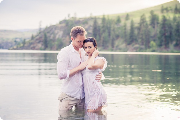 Vernon-engagement-photographer_lake-horse_62_by-Kevin-Trowbridge