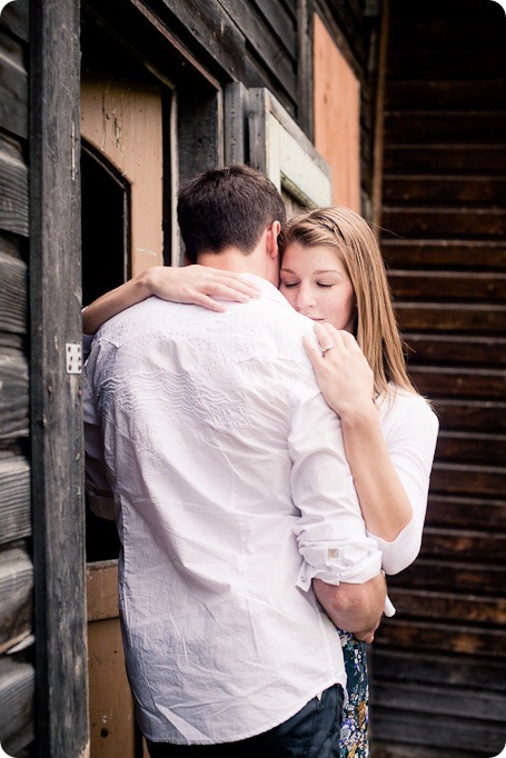 Vernon-engagement-session_family-homestead3720_by-Kevin-Trowbridge