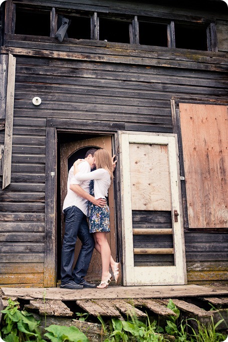 Vernon-engagement-session_family-homestead3731_by-Kevin-Trowbridge