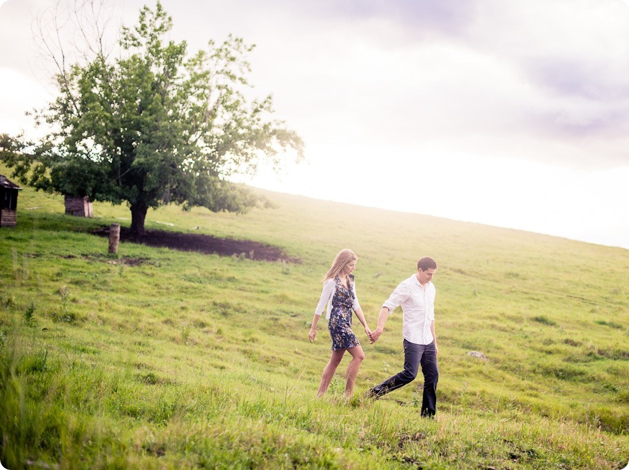 Vernon-engagement-session_family-homestead4151_by-Kevin-Trowbridge