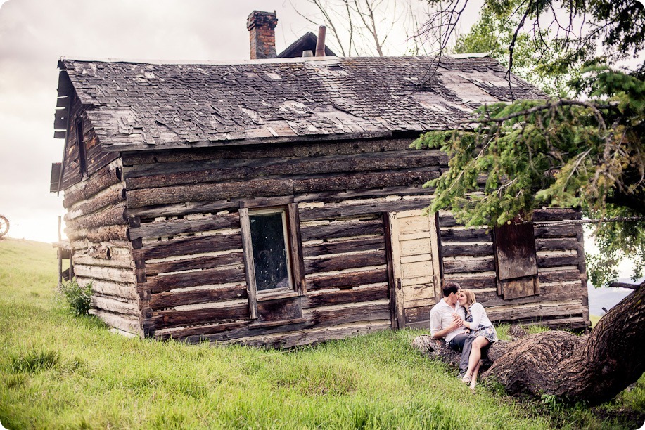 Vernon-engagement-session_family-homestead4214_by-Kevin-Trowbridge