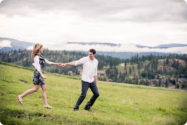 Vernon-engagement-session_family-homestead4314_by-Kevin-Trowbridge