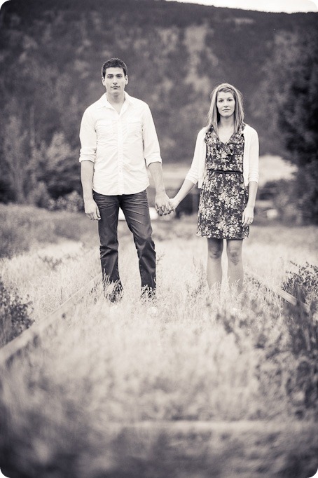 Vernon-engagement-session_family-homestead9339_by-Kevin-Trowbridge