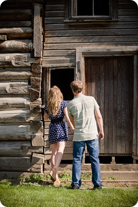 Kelowna-engagement-session_surreal-dream-forest-and-lake-portraits04_by-Kevin-Trowbridge