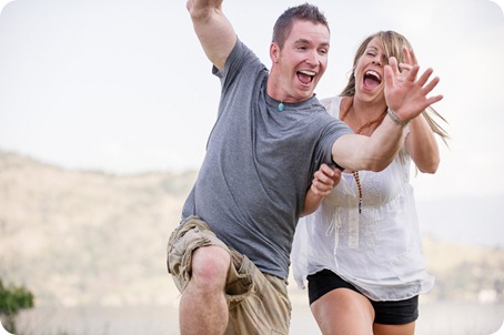 Okanagan-Lake-engagement-session_fun-couple-field-dog-wine13_by-Kevin-Trowbridge