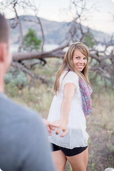 Okanagan-Lake-engagement-session_fun-couple-field-dog-wine35_by-Kevin-Trowbridge