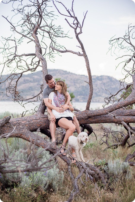 Okanagan-Lake-engagement-session_fun-couple-field-dog-wine36_by-Kevin-Trowbridge