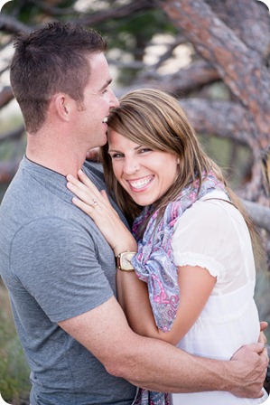 Okanagan-Lake-engagement-session_fun-couple-field-dog-wine43_by-Kevin-Trowbridge