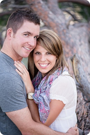 Okanagan-Lake-engagement-session_fun-couple-field-dog-wine44_by-Kevin-Trowbridge