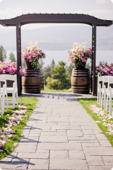 kelowna_wedding_summerhill_photography30_by-Kevin-Trowbridge