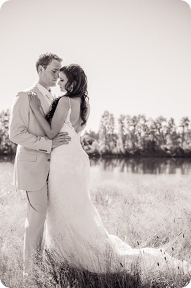 langley-Persian-wedding-lake101_by-Kevin-Trowbridge