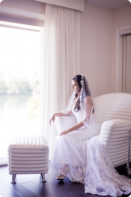 langley-Persian-wedding-lake38_by-Kevin-Trowbridge