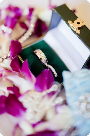 Hawaii-wedding-Waikiki-Moana-Hilton-Crystal-Chapel_10_by-Kevin-Trowbridge