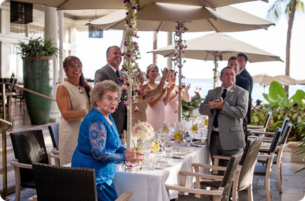 Hawaii-wedding-Waikiki-Moana-Hilton-Crystal-Chapel_155_by-Kevin-Trowbridge