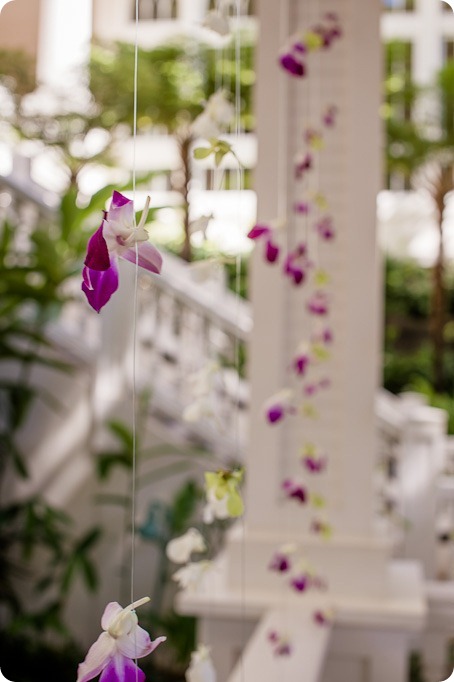 Hawaii-wedding-Waikiki-Moana-Hilton-Crystal-Chapel_63_by-Kevin-Trowbridge