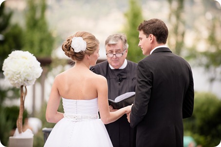 Kelowna-Delta-Grand-Wedding-homestead-Vernon_34_by-Kevin-Trowbridge