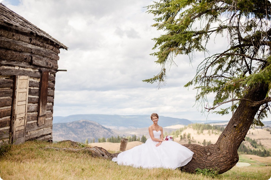 Kelowna-Delta-Grand-Wedding-homestead-Vernon_98_by-Kevin-Trowbridge