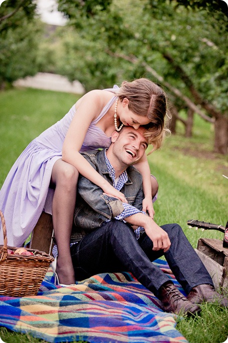 kelowna-creative-couple's-portraits-motorcycle-vintage-orchard77_by-Kevin-Trowbridge