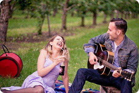kelowna-creative-couple's-portraits-motorcycle-vintage-orchard80_by-Kevin-Trowbridge