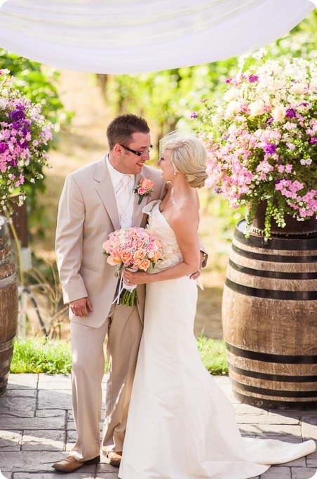 vintage-summerhill-schoolhouse-wedding-Kelowna_127_by-Kevin-Trowbridge