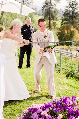 vintage-summerhill-schoolhouse-wedding-Kelowna_134_by-Kevin-Trowbridge