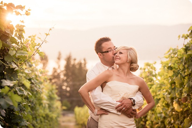 vintage-summerhill-schoolhouse-wedding-Kelowna_178_by-Kevin-Trowbridge