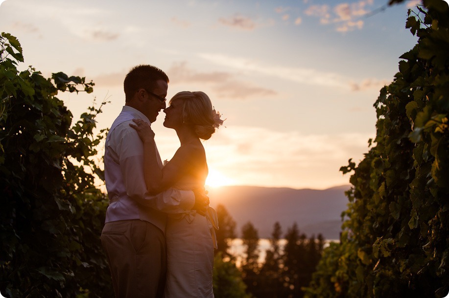 vintage-summerhill-schoolhouse-wedding-Kelowna_185_by-Kevin-Trowbridge