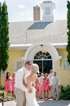 vintage-summerhill-schoolhouse-wedding-Kelowna_43_by-Kevin-Trowbridge