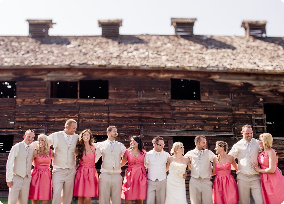 vintage-summerhill-schoolhouse-wedding-Kelowna_86_by-Kevin-Trowbridge