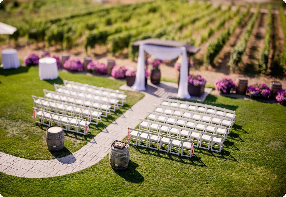 vintage-summerhill-schoolhouse-wedding-Kelowna_89_by-Kevin-Trowbridge