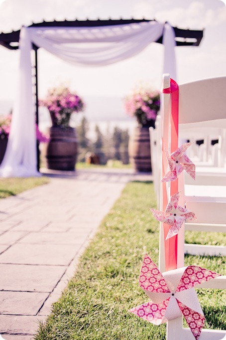 vintage-summerhill-schoolhouse-wedding-Kelowna_90_by-Kevin-Trowbridge