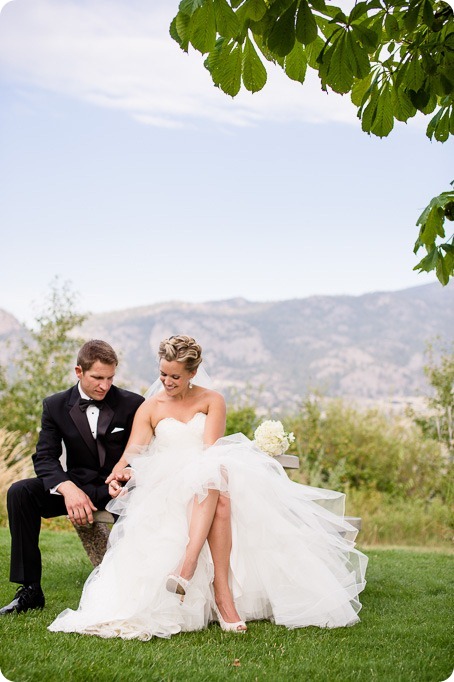 Kaleaden-rustic-elegant-wedding_Ponderosa-Point_Skaha-lake117_by-Kevin-Trowbridge