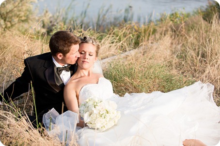 Kaleaden-rustic-elegant-wedding_Ponderosa-Point_Skaha-lake138_by-Kevin-Trowbridge